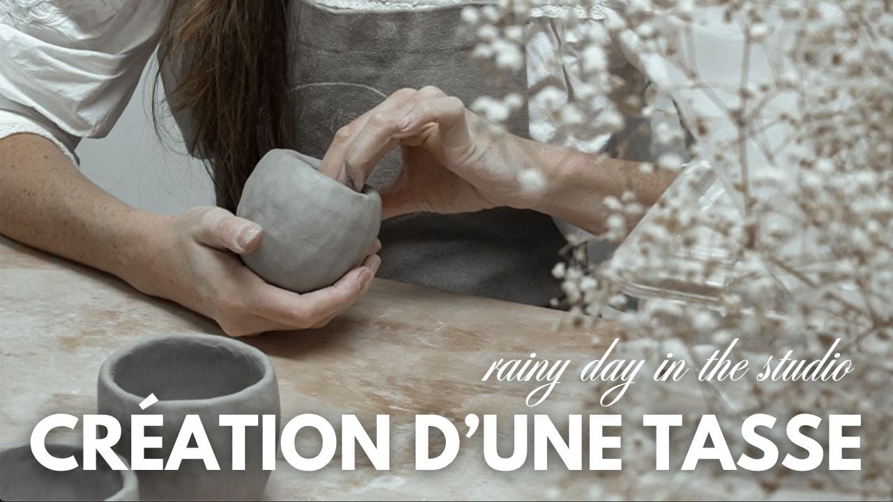 CRÉATION D'UNE TASSE - ASMR POTERIE - RAINY DAY 🖤 moment d'atelier, studio de céramique ☕️