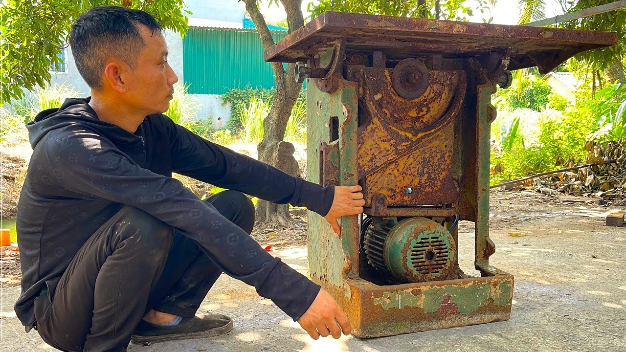 Restoration HUNGARY Woodworking Machine // skill And Dedication Of The Mechanic Brings LKife
