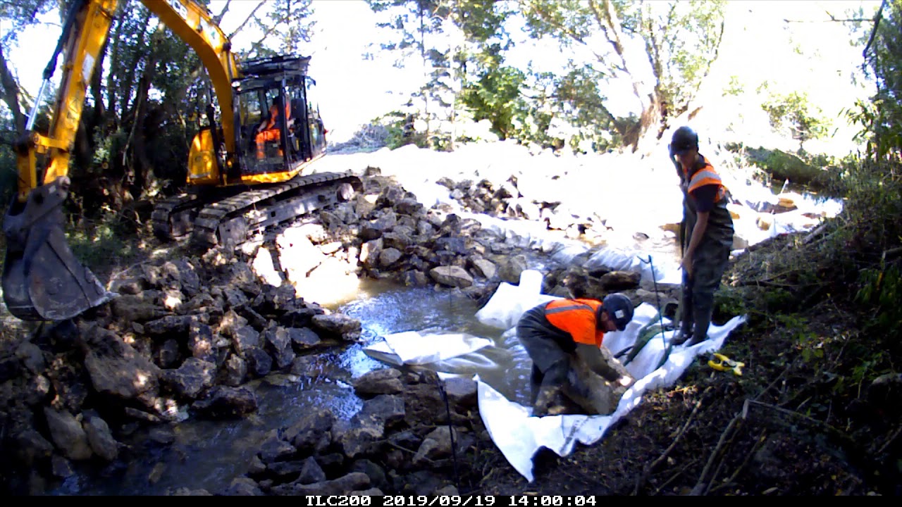 River Thame rock ramp fish passage easement