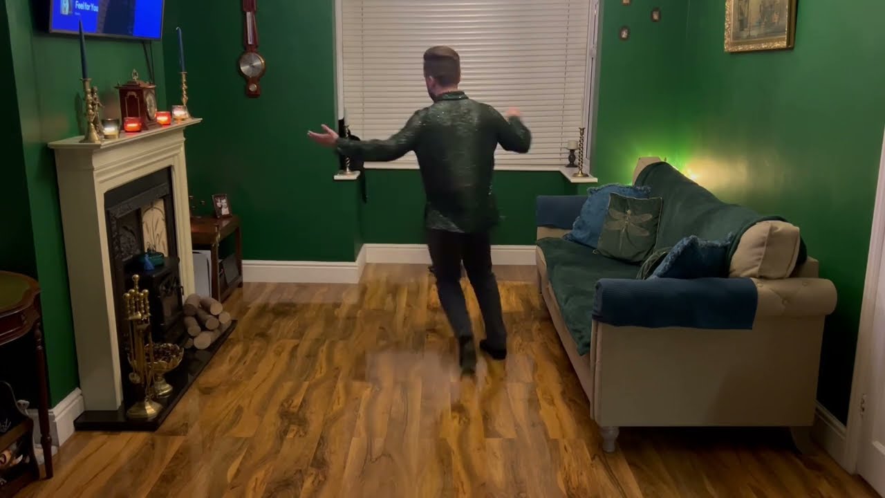 Black River Rumba - Line Dance (Ryan Hunt, May 2025)