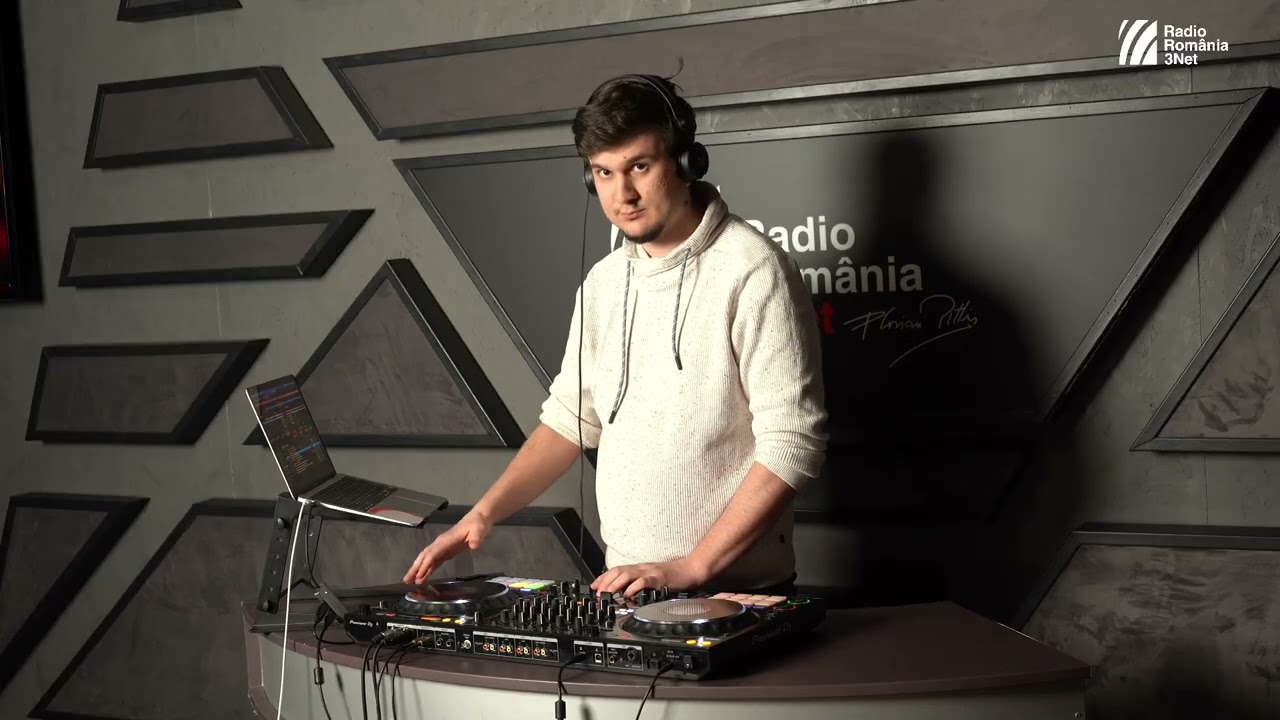 DJ T White - MixDepartment LIVE MIX @Radio3netTV‬