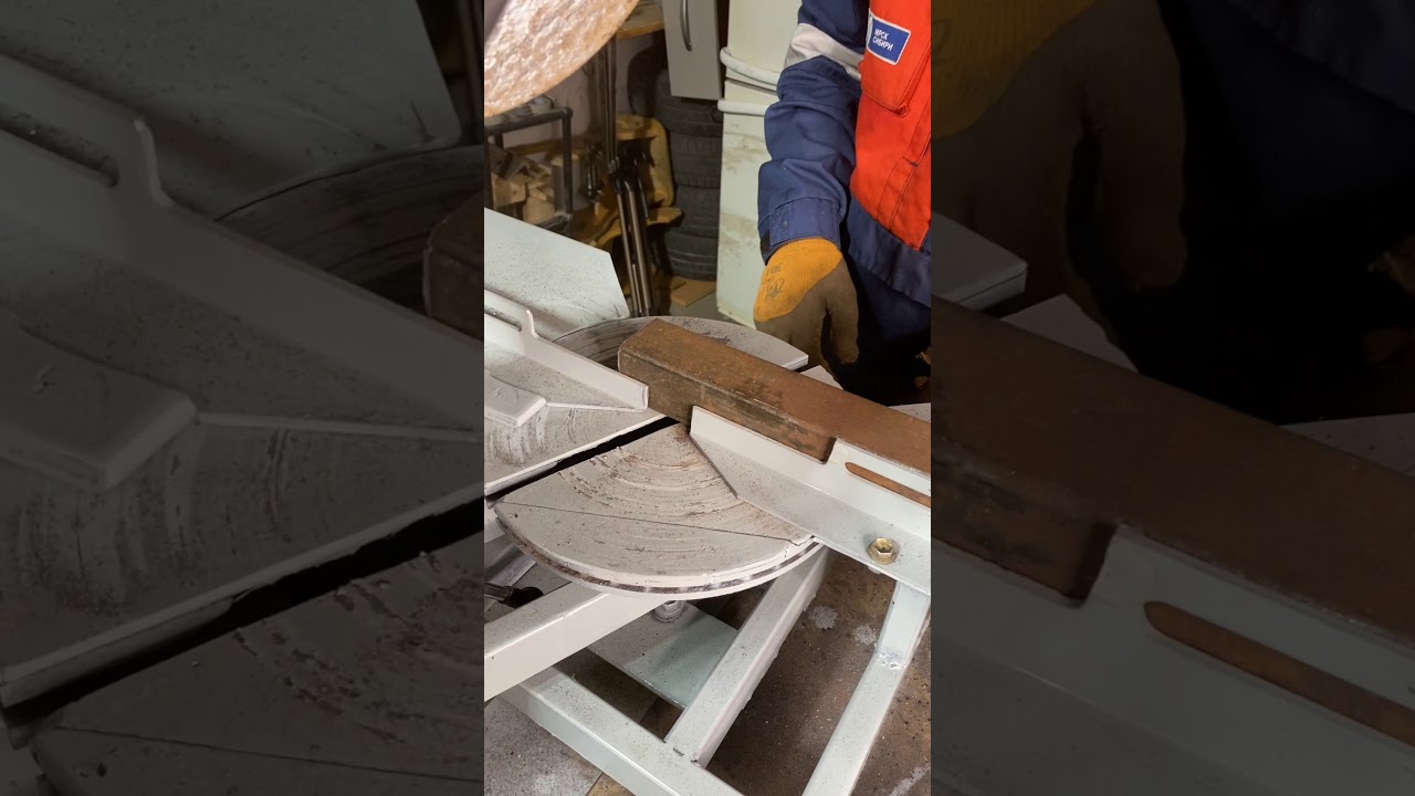 Стойка для болгарки (металлорежущий станок) с протяжкой и поворотным столом