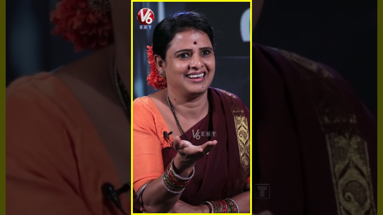 అన్నం తింటలెవ్వ.. మస్త్ బక్కగైనవ్ | Varalaxmi Sarathkumar | Teenmaar Chandravva | Saraswathi | V6ENT