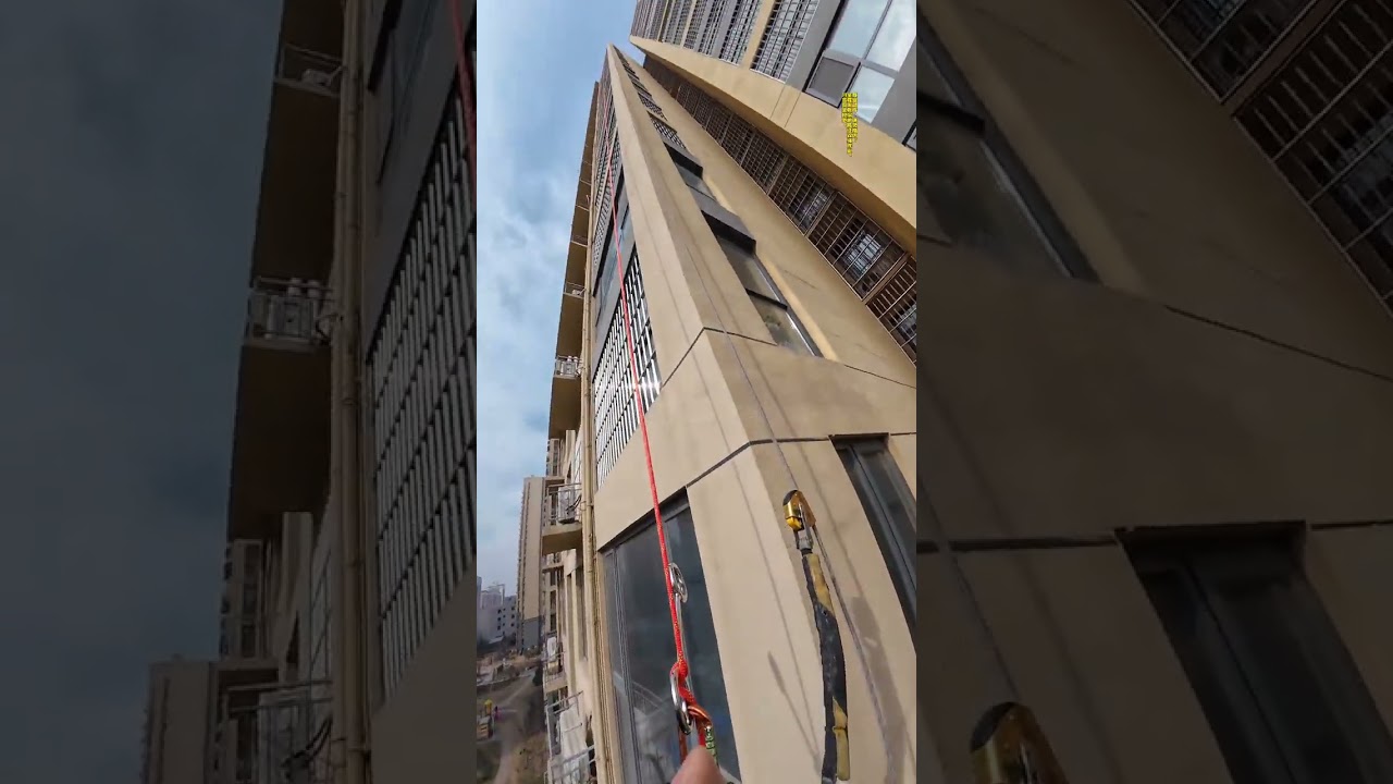 Real-Life Spider-Man Cleaning Windows in Changsha