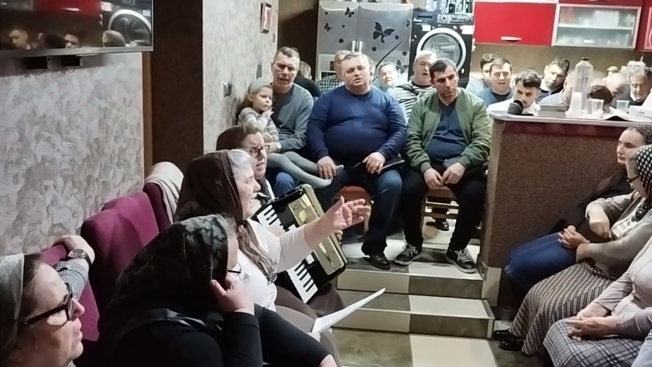 Sora Luci și grupul : Două cântări foarte frumoase