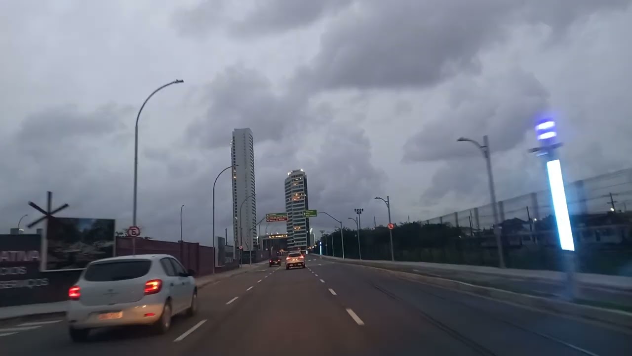 Risolenesilva@aventura: Galo 🐓  da Madrugada na AV. Recife-PE. 