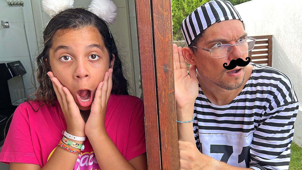 Sarah e sua experiência de estar em casa sozinha ! Sarah and her experience of being at home alone