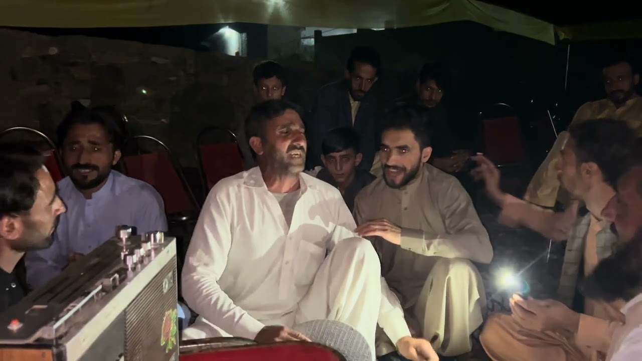 Torwali song. Phatge nazar ko chi ansi ya me tasir serani 