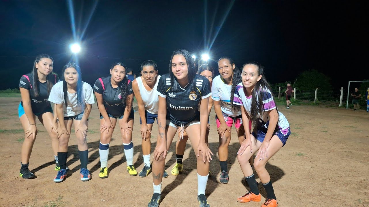 QUE JOGÃO INCRÍVEL COM CHUVA AMIGAS DA BOLA E O AJAX NA ÁREA DE LAZER JP PARTE 2