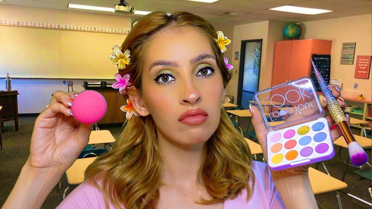 ASMR ✨| LA POPULAR ANTIPATICA OBSESIONADA CONTIGO TE MAQUILLA PARA EL FESTIVAL DE LA ESCUELA 🪩💅🏻🎀