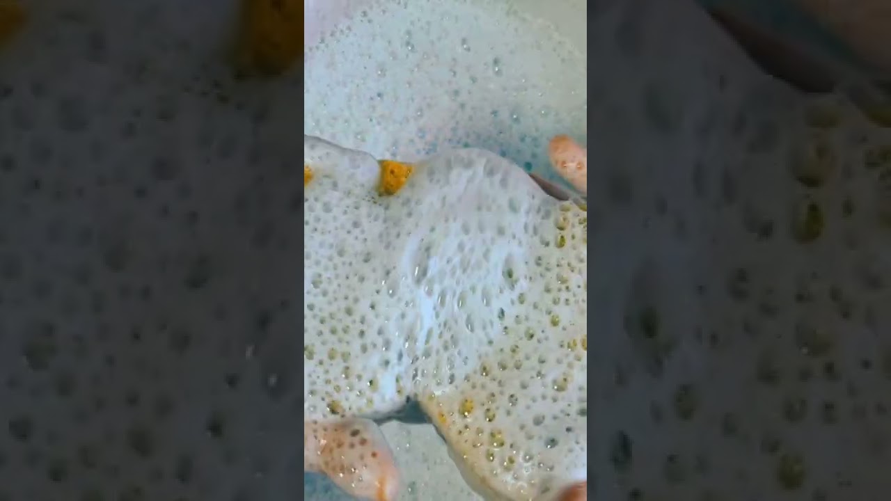 just squeezes^^ subscribe for more🧼🧼 #asmr #asmrsoap #soap #asmrsqueezing #foam #relax #suds #soaked