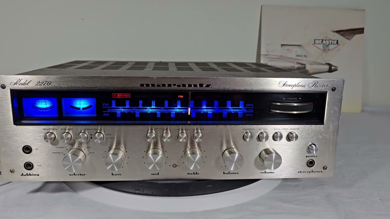 MARANTZ 2270 CHAMPAIGNE ENGRAVED FACE