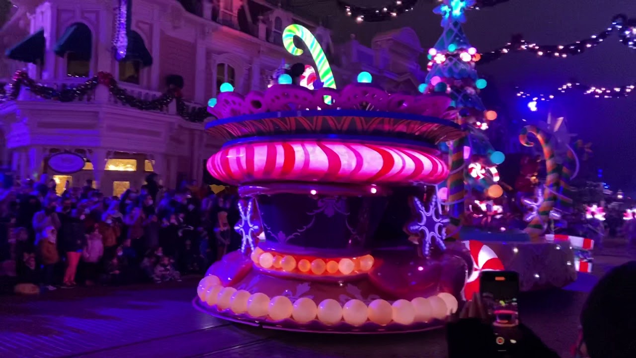 disneyland Parijs kerstparade 2021 20-11-21