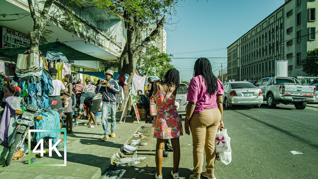 Maputo Mozambique Baixa Da Cidade, Market life, shopping, and public transportation  Walk in  4K
