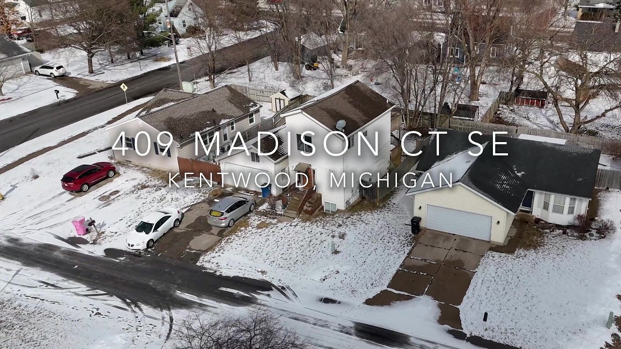 409 Madison Ct SE, Kentwood, Michigan