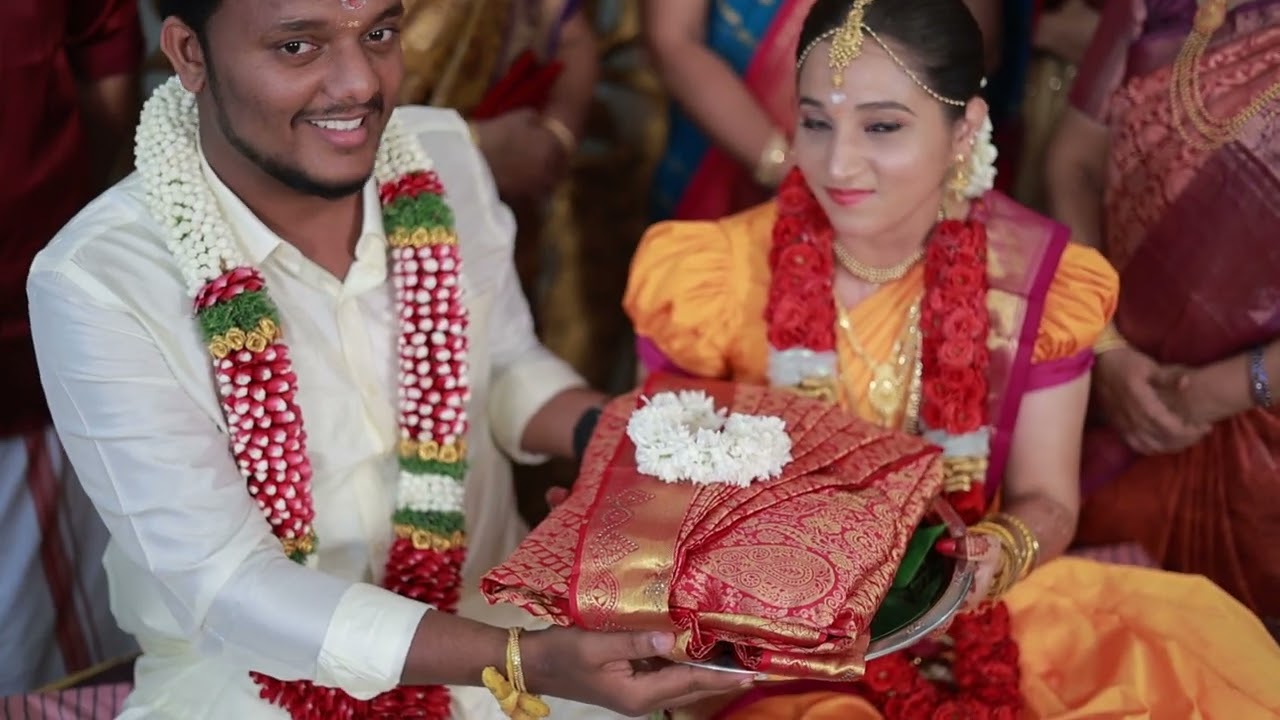 Krishna & Sowmiya  Traditional Wedding Highlight