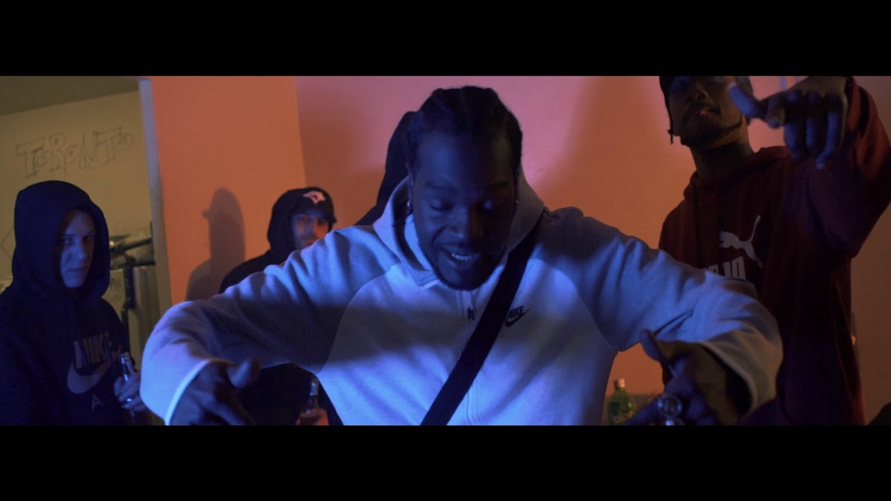 Dre Barrs- The Chicken Freestyle (Official Video)