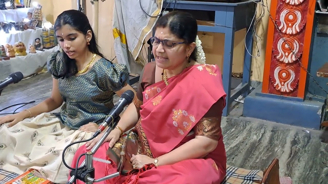 Kamakshi Lokasakshi at Gandhari Amman Koil as part of Navratri 