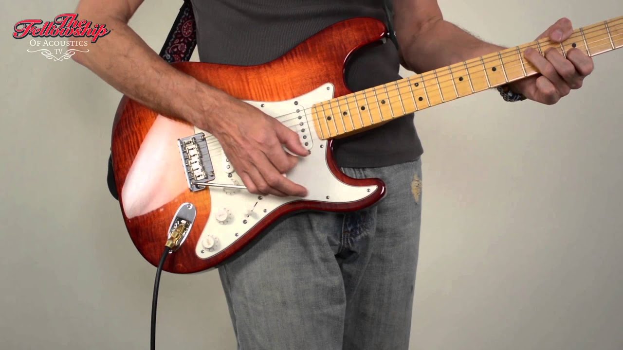 Fender Select Stratocaster | 2012 at The Fellowship of Acoustics