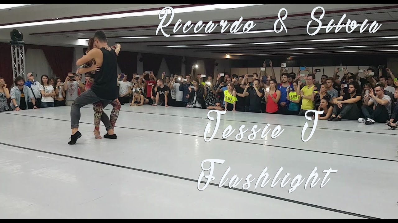 Riccardo y Silvia ► Bachata Sensual ⊰Salsitaly 2016⊱