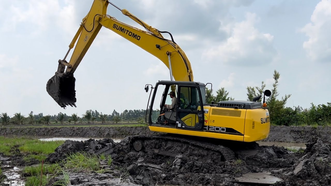 Xe cuốc sumitomo sh200-6 đẹp cực kỳ