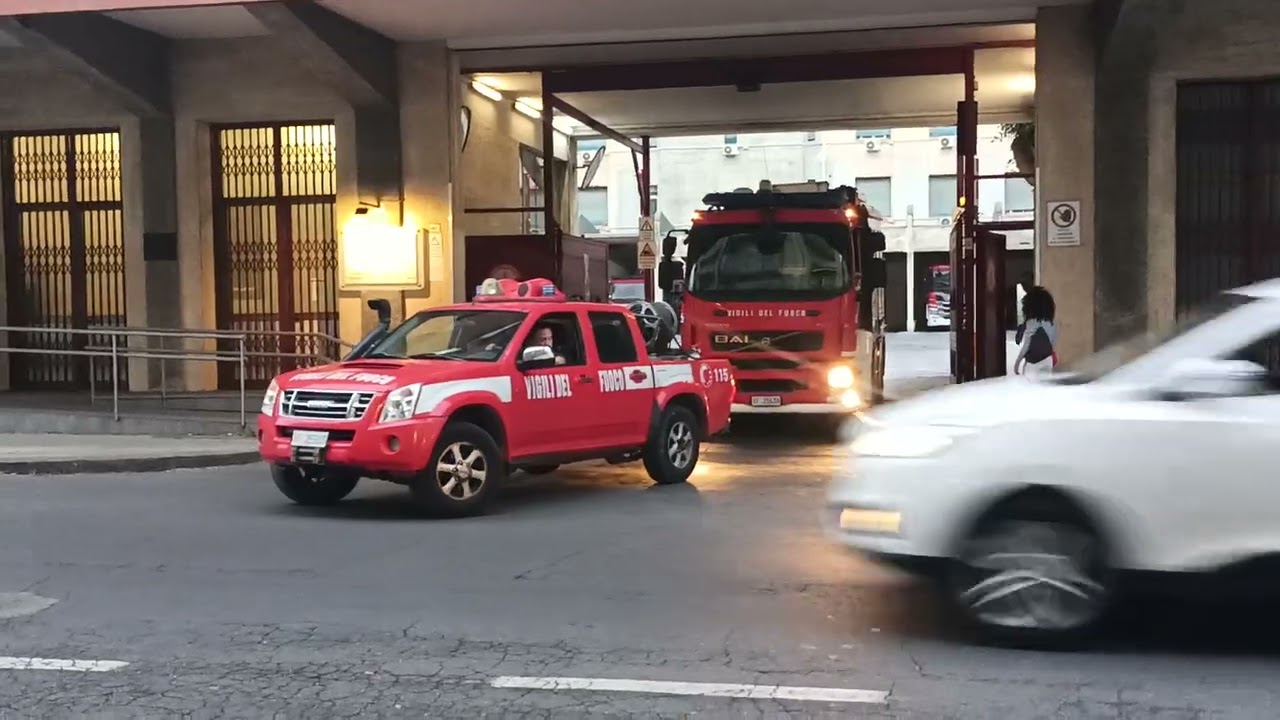 In uscita la prima partenza (del distaccamento di Catania sud) per bonifica da insetti 