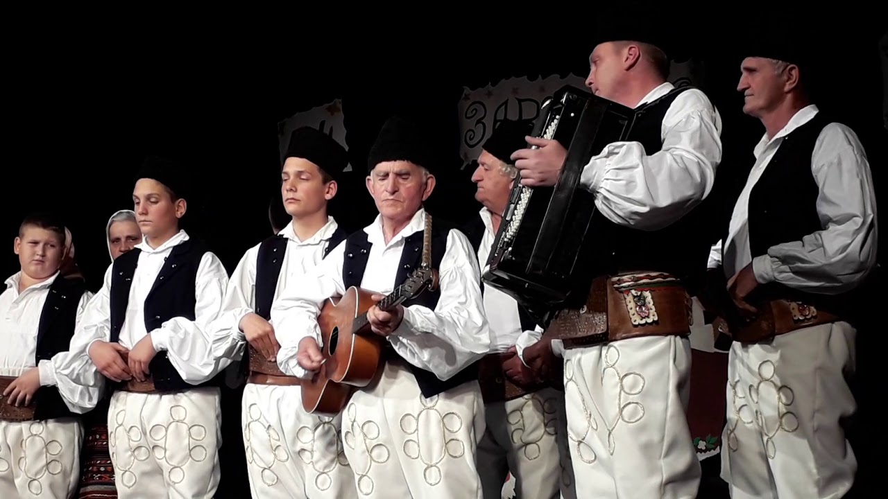 TRI LIVADE ♡ OJ KRAJINO ŽALOSNA I PUSTA ♡ DOĐI JANJE KAD SE ŽITO ŽANJE ♡ KOPA CURA VINOGRAD