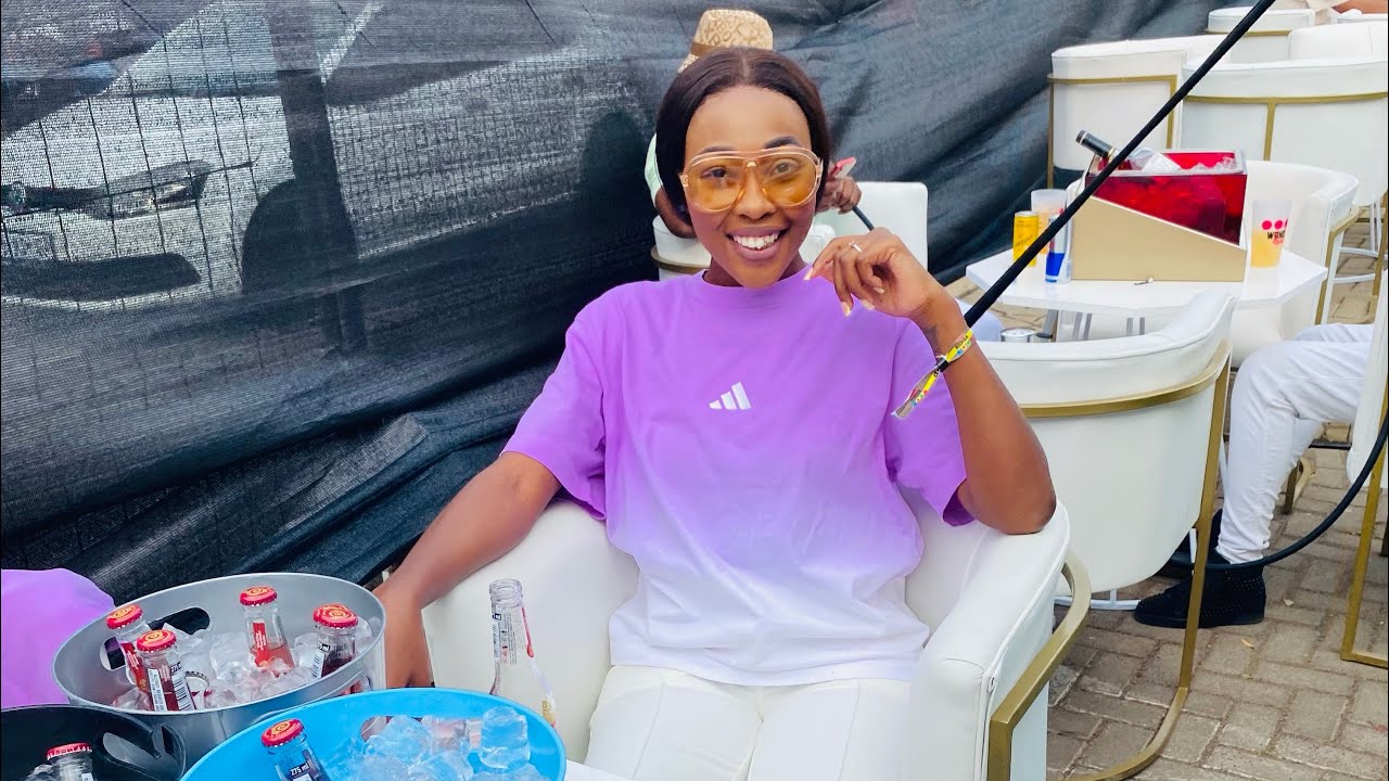 #vlog   spend 2 days with me | wonder markets | Dikhololo lodge day visit
