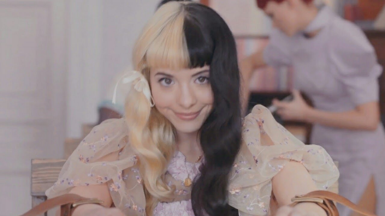 Como Cantar Fluentemente DETENTION - MELANIE MARTINEZ