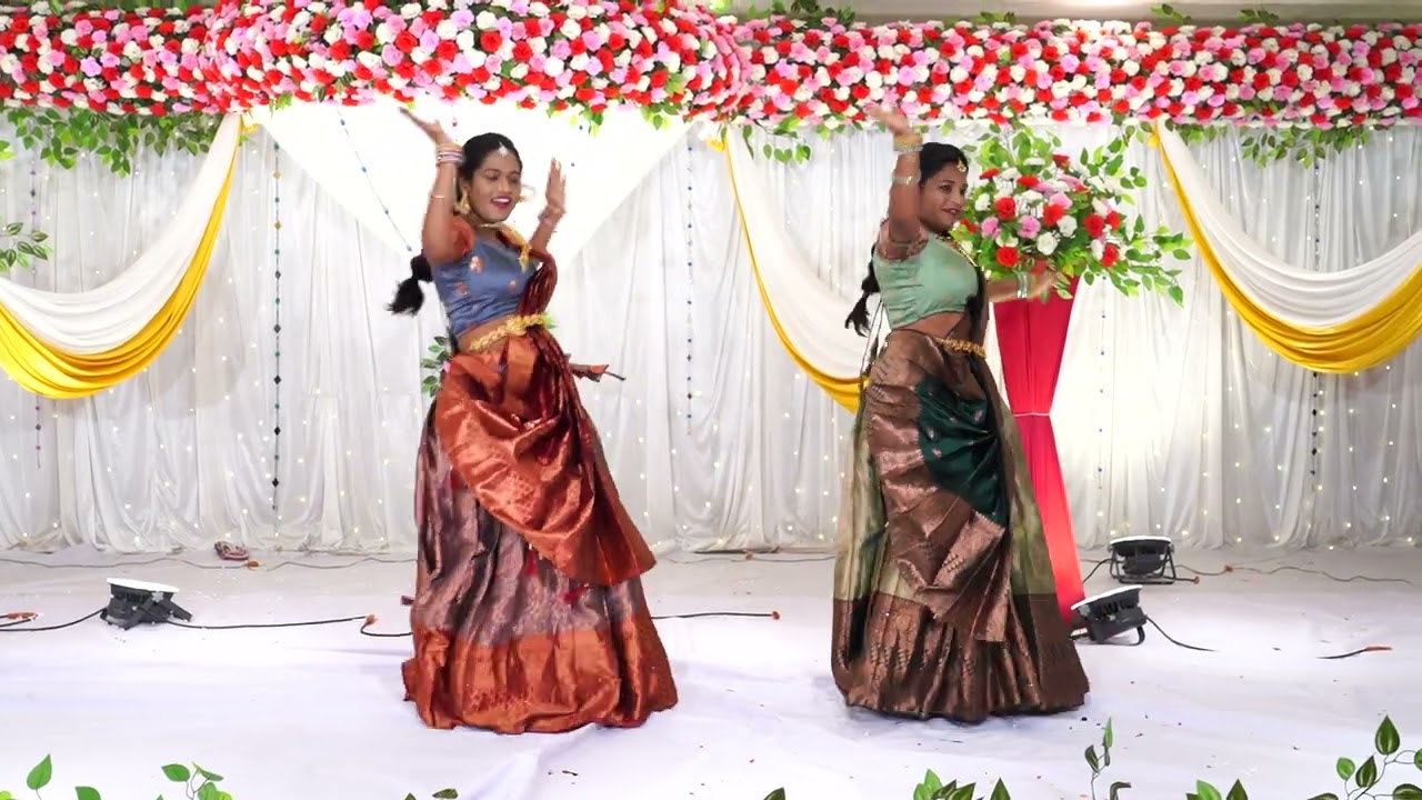 Family Dance in Aanya's Saree function 🕺💃 🤩🥰