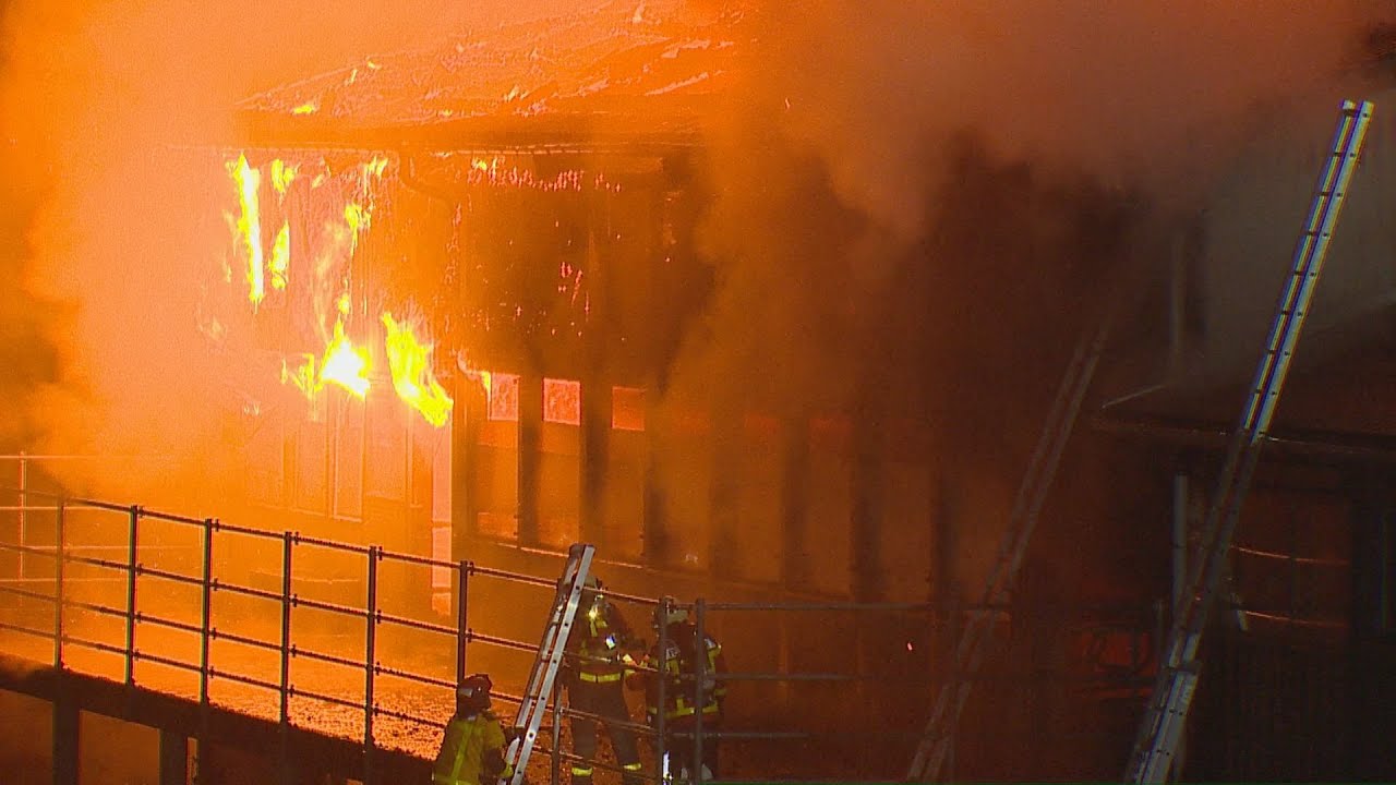 Untereggen SG: Stall in Vollbrand