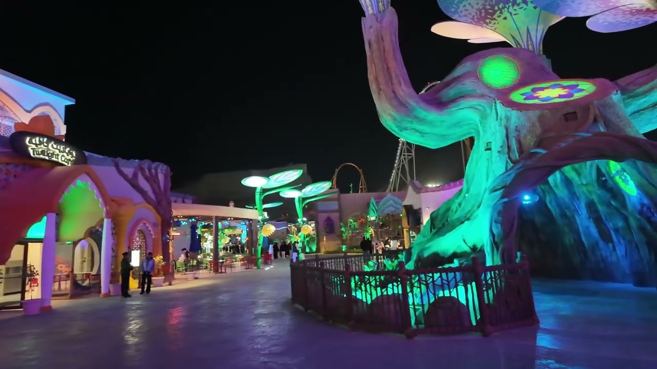 The BRAND NEW Six Flags Qiddiya City Tour