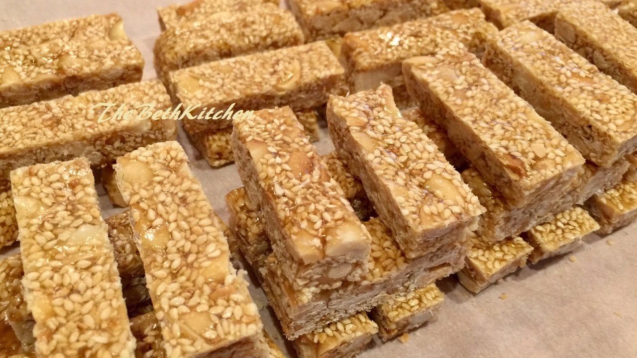 Kẹo Thèo Lèo - Kẹo Đậu Phộng - Crunchy Peanut and Sesame Candy