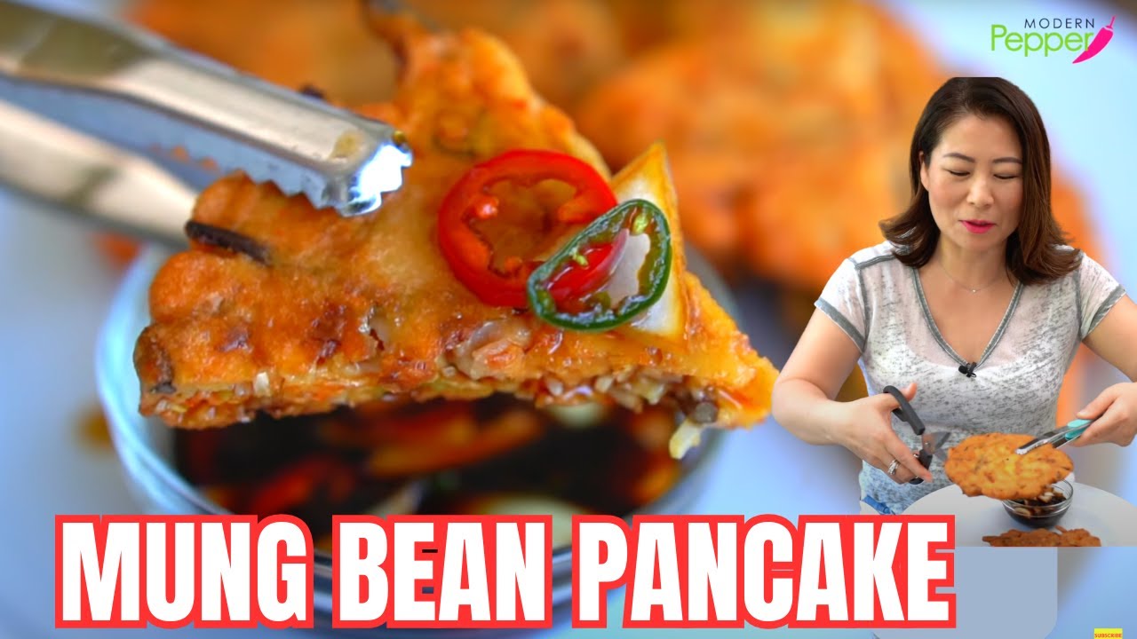 HIGHLY ADDICTIVE CRISPY Korean Pancake: Mung Bean Pancake [Bindaettoek] 광장시장 빈대떡 만들기!  바삭한 녹두전 굽는 법