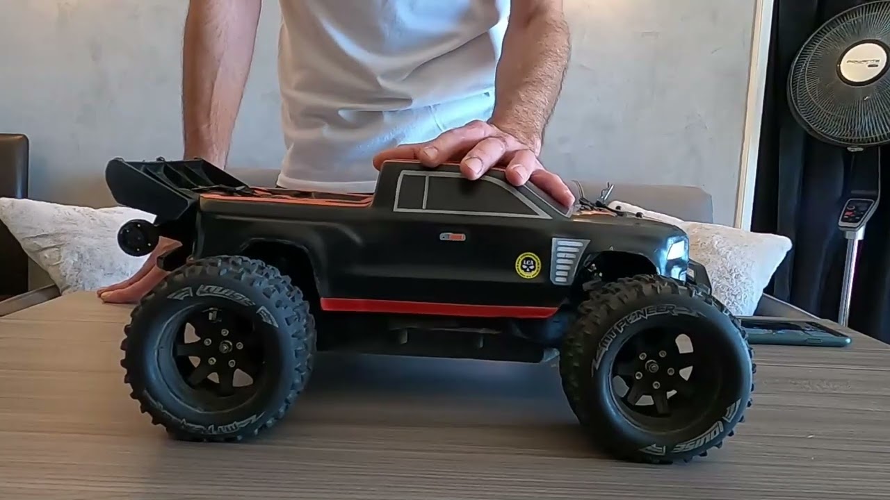 ARRMA GRANITE V3  après plus d'un an d'utilisation 1 par BBRC https://www.youtube.com/user/diablotok