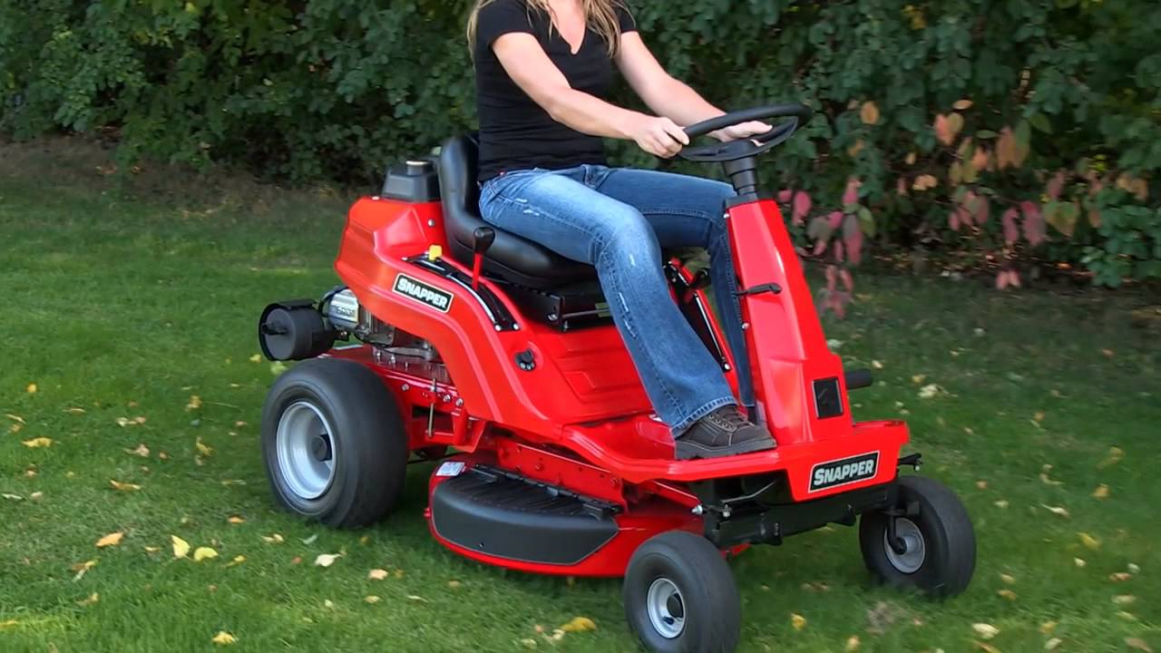 Snapper&reg; Rear Engine Rider 2015