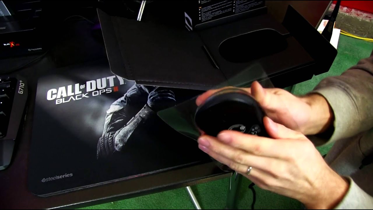 Steelseries Black Ops II Gaming Mouse & Pad Unboxing & First Look Linus Tech Tips