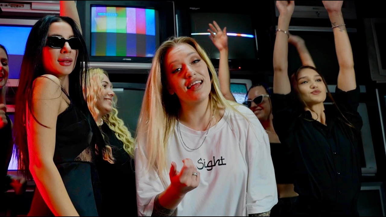 VLASOVA WITH GIRLS - Afro House, House Beats | Dubai, UAE