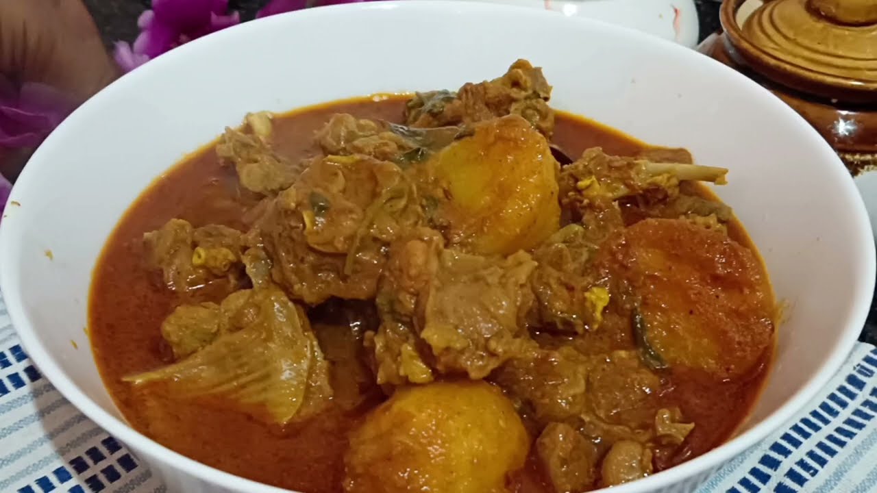 মটন আলুর একটি রেসিপি। ছোট-বড় সবারই যেন প্রিয়।