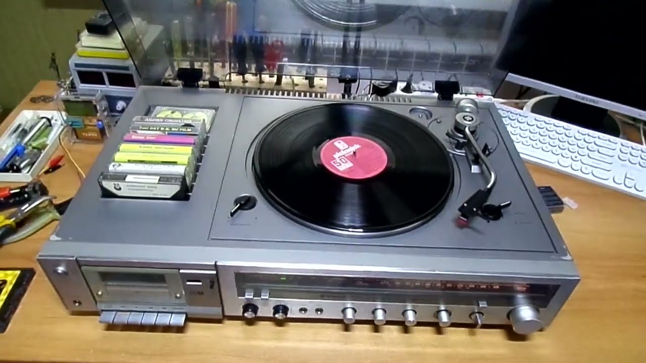 Hitachi SDT-130 редкий аудио комбайн из семидесятых.