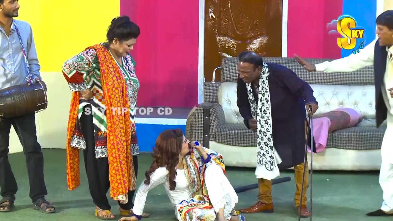 Lucky Dear with Waseem Punu and Saqi Khan New Stage Drama Phul Jhariyan Full Comedy Clip 2019