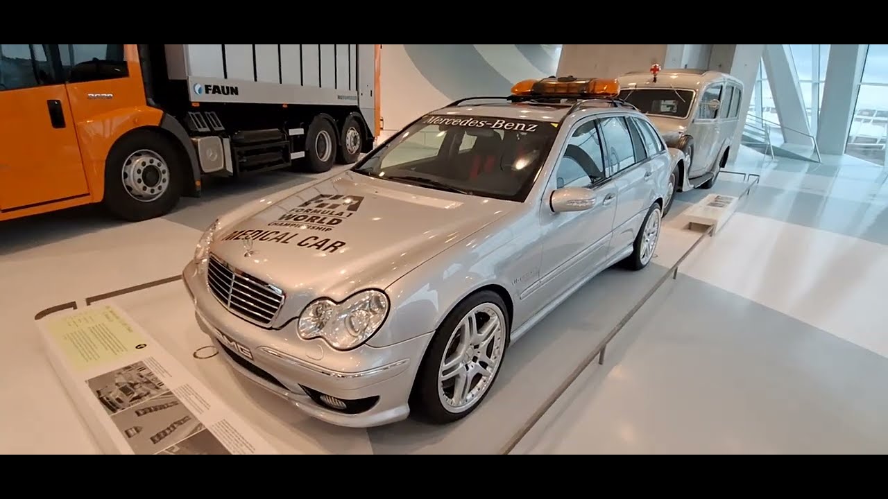 Mercedes Benz Museum Stuttgart 2.1.26