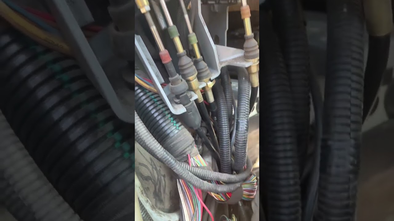 John Deere 6210. Причина устранена!