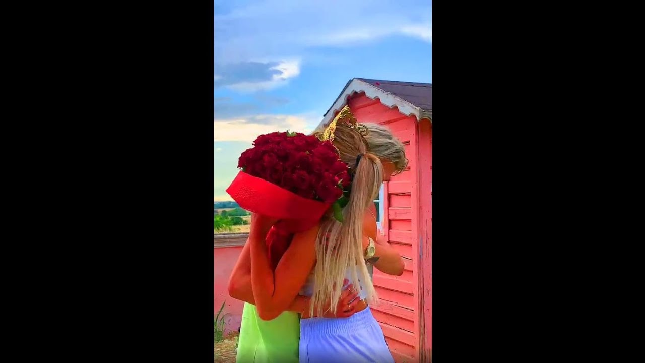 Kumsal Seku İle Oğuz Bay Sevgili Olduklarını A&ccedil;ıkladılar #OğKum ((Sizce Yakışıyorlar mı?))