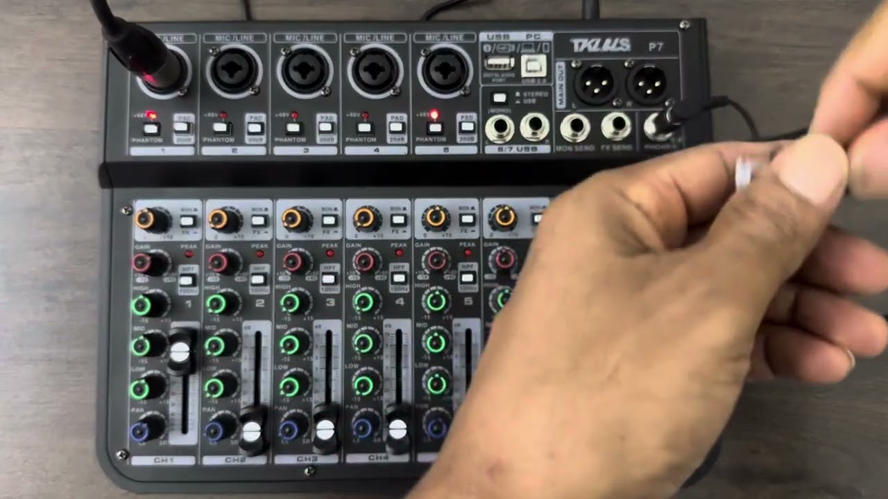 Mesa De Som Tklbls Profissionais P7 48v 7 Canais Mixer 99dsp link no vídeo 