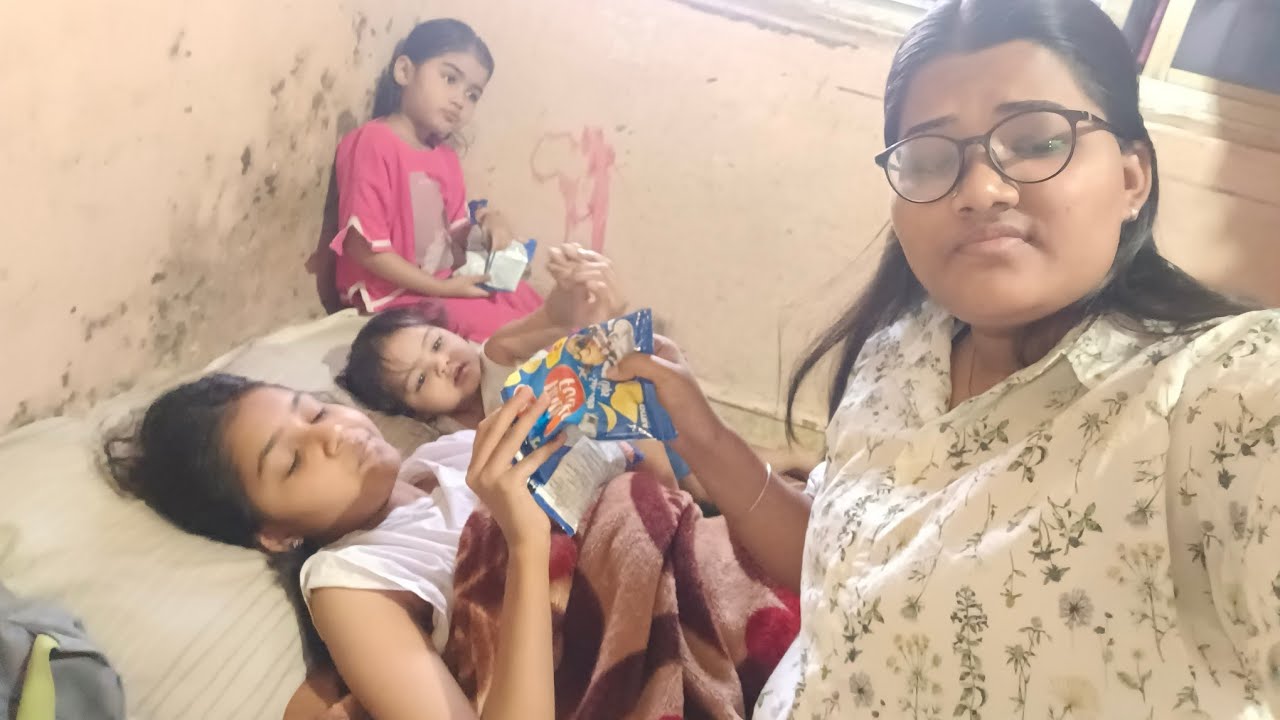 Chips चिप्स के लिए लड़ाई हो गई 🤦😂  हमारी 😂