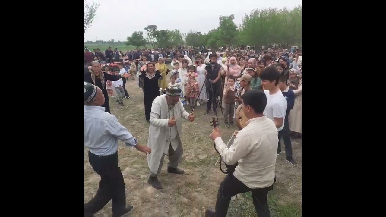 Кишлогини согинган мусофирдаги дустларимиз учун месит кишлоги навруз байрами
