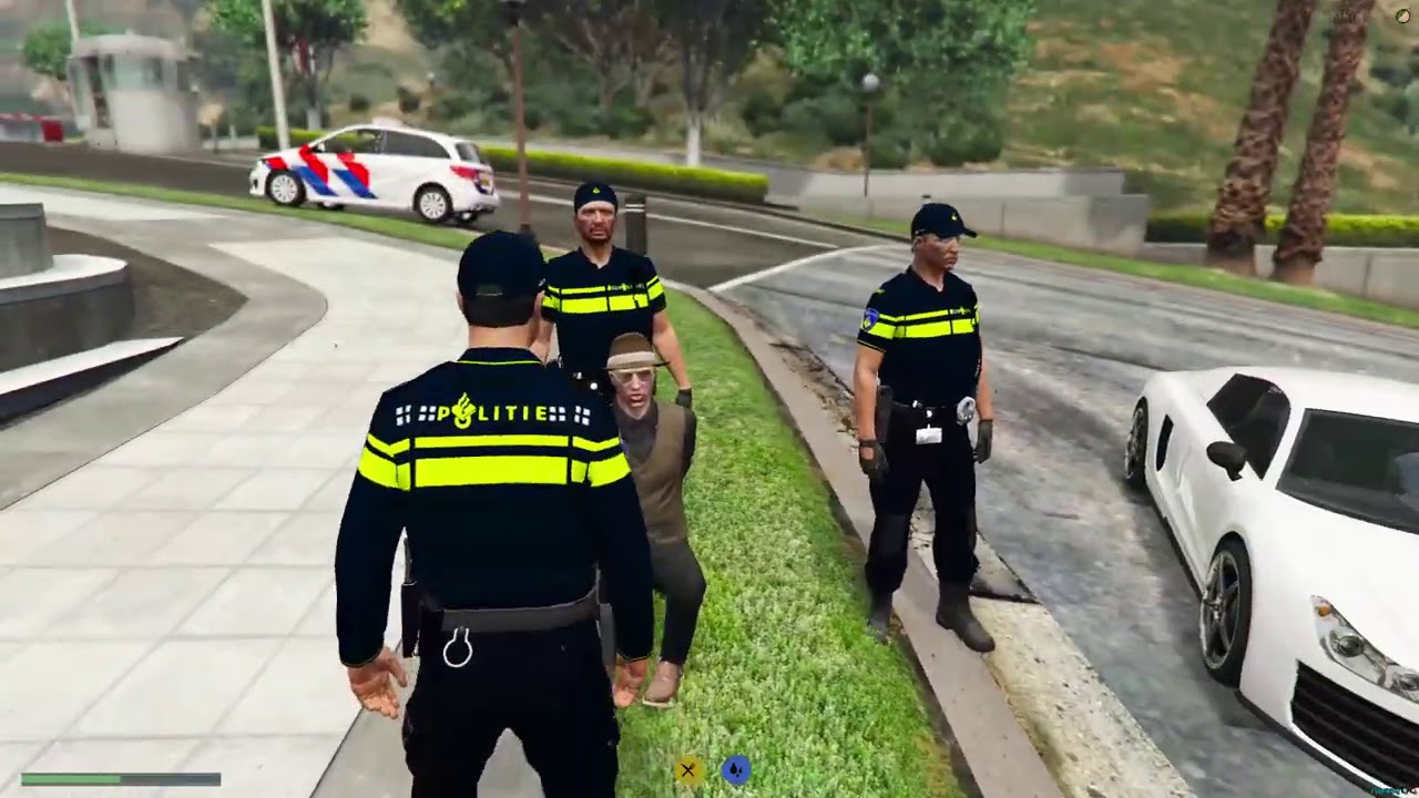 ACHTERVOLGING MET AUDI RS7! | Politiedienst #12 | Iddo