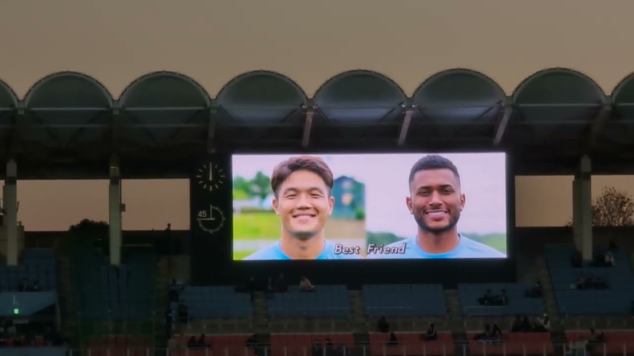 チョン・ソンリョン選手、ジェジエウ選手退団セレモニー