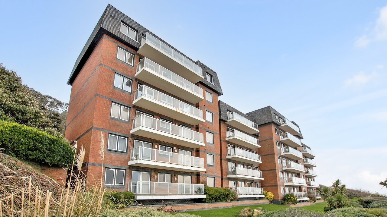 Apartment 17 Marine Point, Folkestone. £600,000